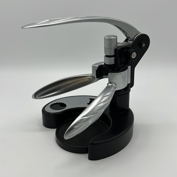WINE BOTTLE CORKSCREW OPENER WITH STAND BLACK & SILVER - Picture 1 of 7